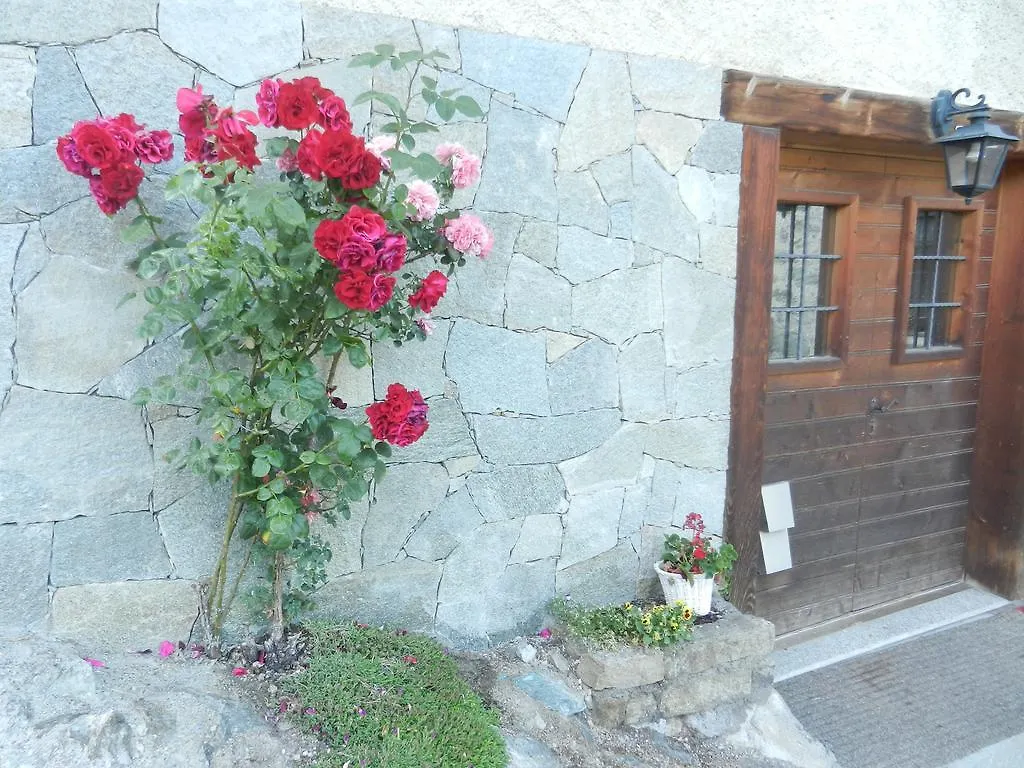 Appartamento Casa Elda Isolaccia Italia