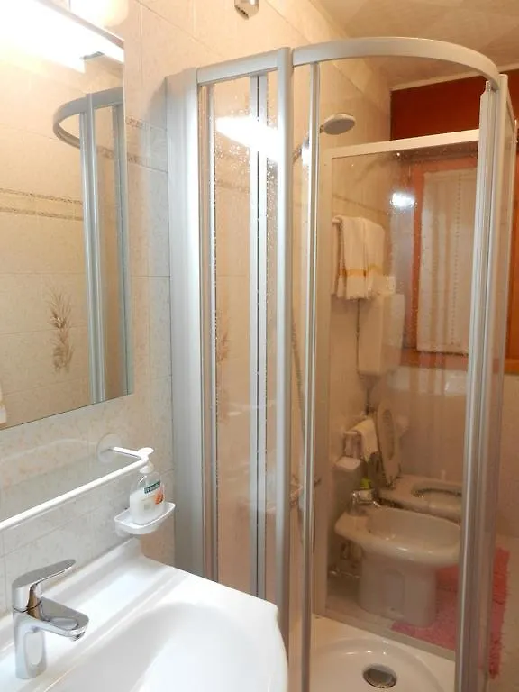 Appartamento Casa Elda Isolaccia